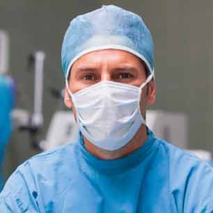Medical Face Masks surgeon wearing face mask